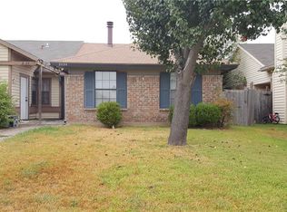 3026 Oak Ridge Pl, Grand Prairie, TX 75052