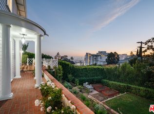 1458 N Kings Rd, Los Angeles, CA 90069