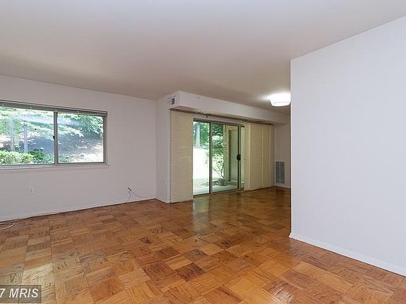 2nd image of 12415 Braxfield Ct