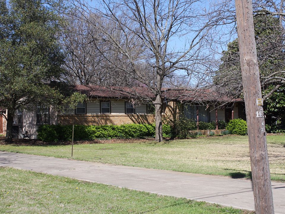 2nd image of 1000 S Louisiana St