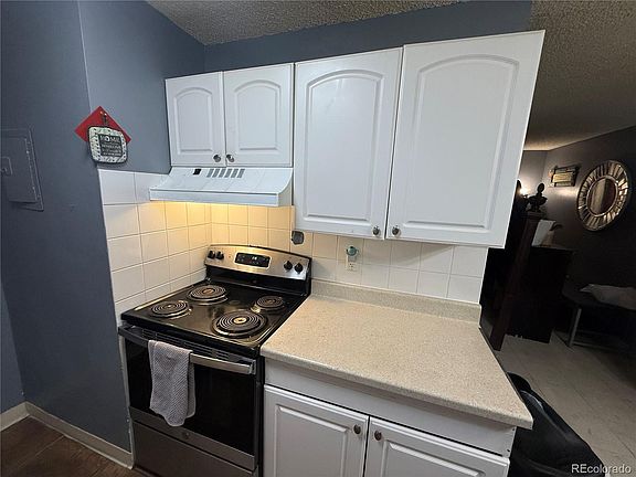 5th image of 10211 Ura Lane #1-107