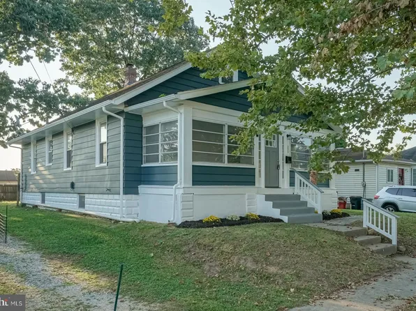 253 Billings Ave, Paulsboro, NJ 08066