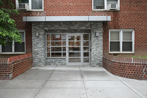 Rented by Sorelle Realty Group, LLC | media 14