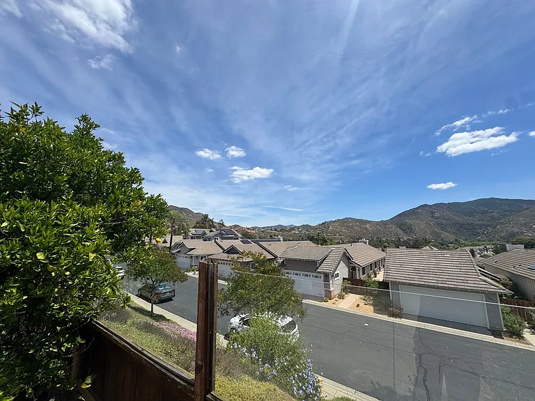 1217 Pearlbush Ct — Photo 5