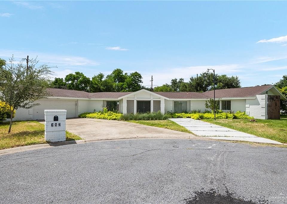 1st image of 604 Eugenia Cir