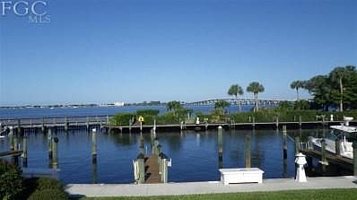 3rd image of 12810 Yacht Club Cir