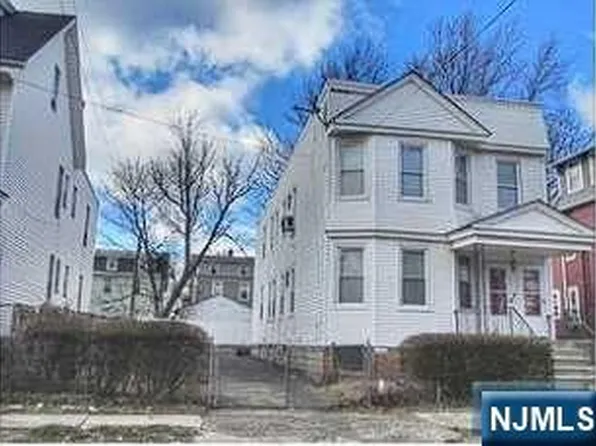 133-135 Dewey St, Newark, NJ 07112