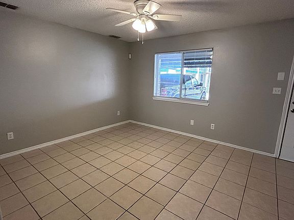 2nd image of 2412 W Elisa Ln #17018894