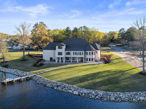 515 Martin Livestock Road, Princeton, NC 27569