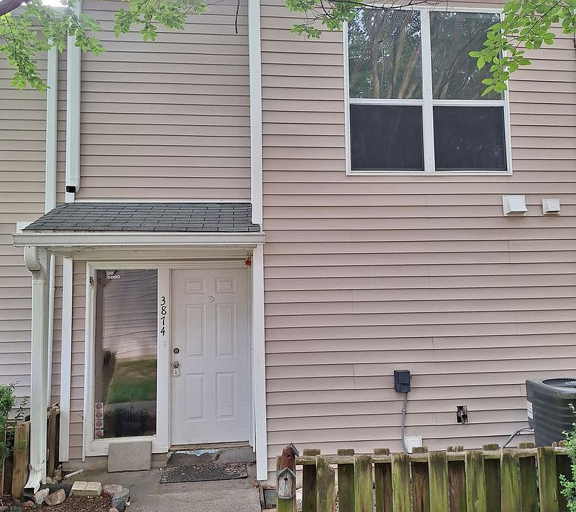 1st image of 3874 Staffordshire Ln