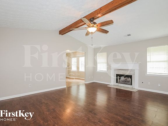 4th image of 270 Countryside Ln