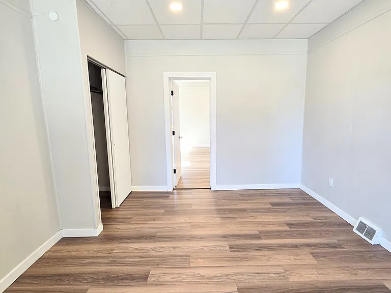 2101 Wharton St #1 — Photo 9