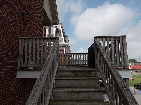 Stairs / Entrance Area