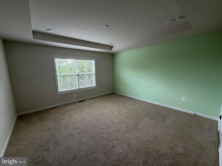 4105 Bolton Ct — Photo 16