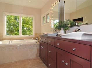 50 Glenbrook Dr, Hillsborough, CA 94010