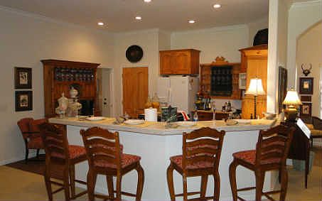 5th image of 917 NW Blackberry Cir