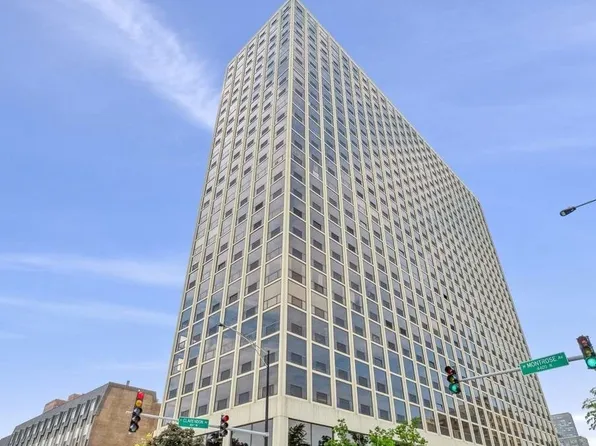 4343 N Clarendon Ave APT 2201, Chicago, IL 60613