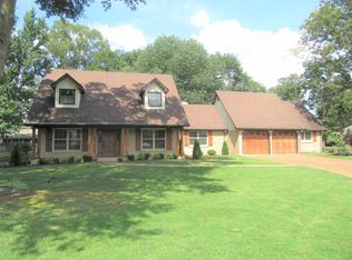 1604 Eastwood Dr SE, Decatur, AL 35601