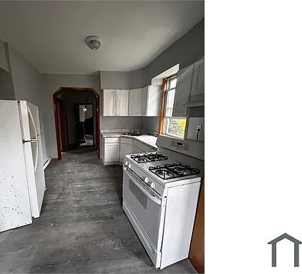 3 bed, $2,900 — Photo 2