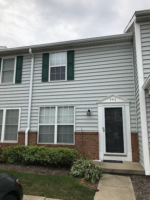 1st image of 943 Philadelphia Dr #3C
