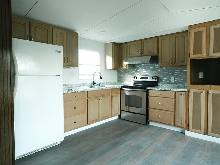 108 T Model Jones Rd — Photo 6