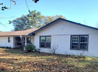 133 Sam Anderson Rd, Glennville, GA 30427