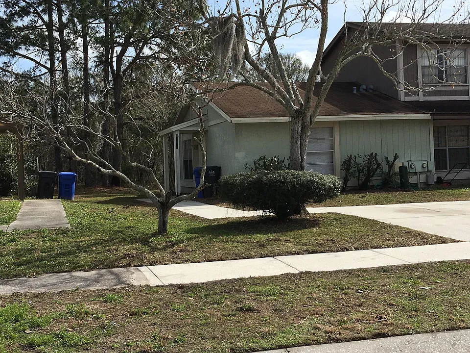 14033 Village View Dr