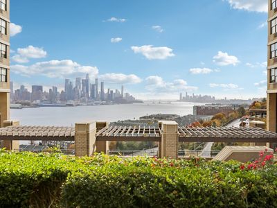 7002 Boulevard East APT 30E, West New York, NJ, 07093