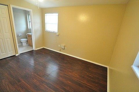 4th image of 1206 E Camellia Dr