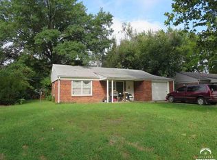 1543 Campus Rd, Manhattan, KS 66502