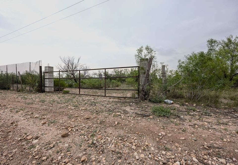1st image of TRACT 16 Las Pilas Rd