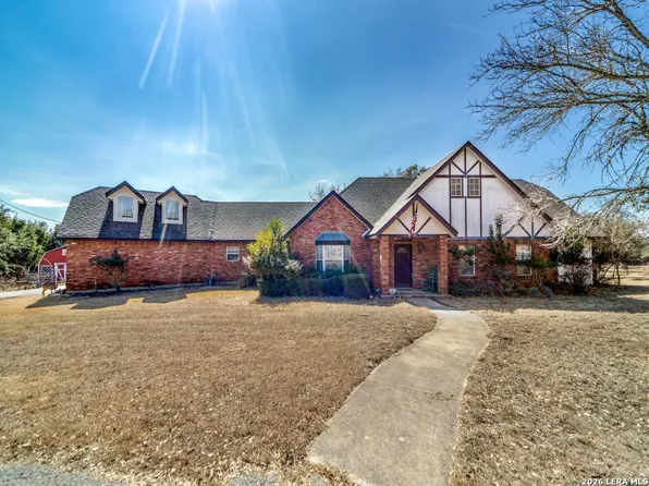 206 Mesquite Trl, Boerne, TX 78006