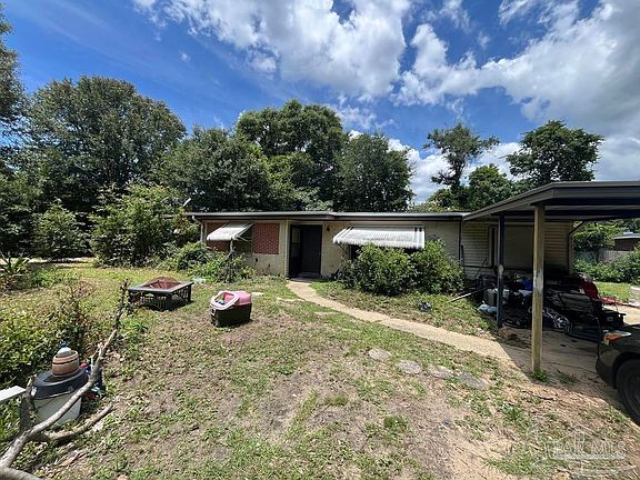 2nd image of 6464 Robin Ave #0
