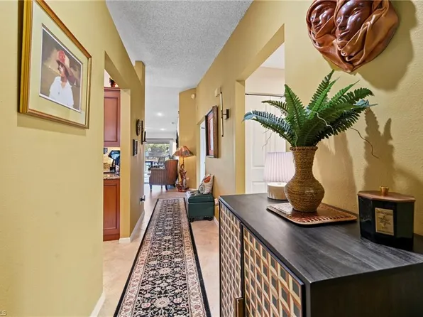 865 New Waterford DR #S204, NAPLES, FL 34104