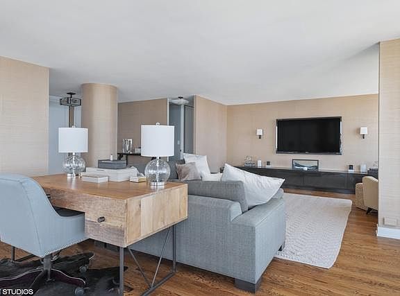 5th image of 505 N Lake Shore Dr APT 5506