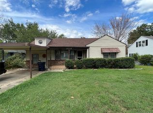 1012 E 7th Pl, Ada, OK 74820