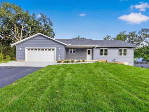 2422 E Hill Dr, Fitchburg, WI 53711