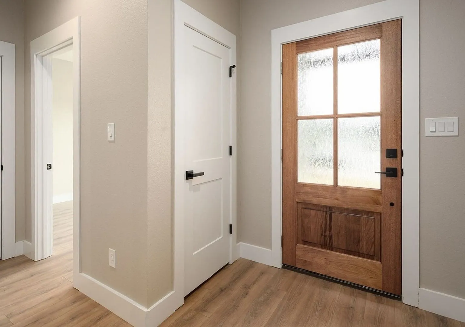 Charming 3BR House in Sherman — Photo 3