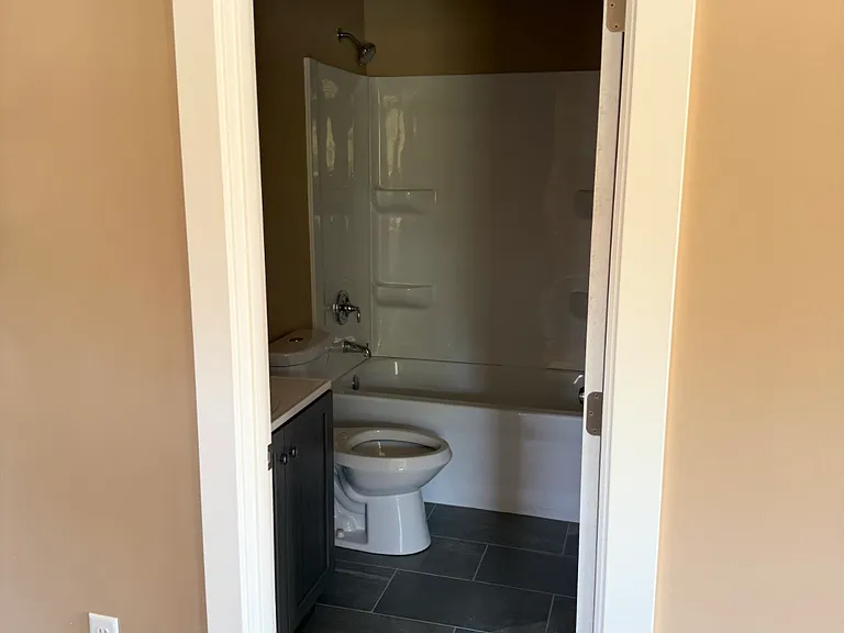 312 Curtis St #1 — Photo 5