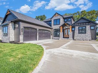 11189 Albany Ridge Dr #90, Osceola, IN 46561