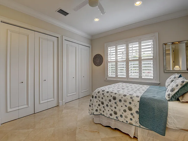 1120 Ocean Ter — Photo 19