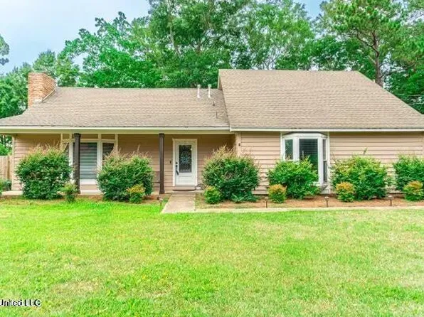 919 Warren St, Pascagoula, MS 39567