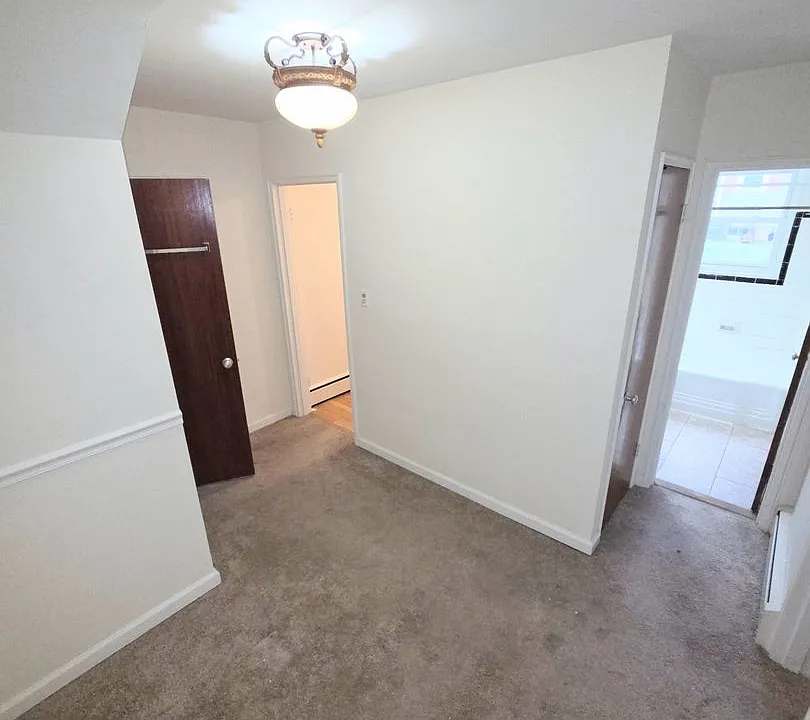 335 Talbott Ave