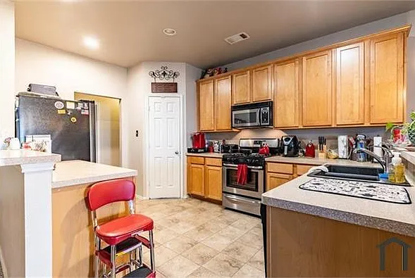 8957 Silent Brook Ln — Photo 17