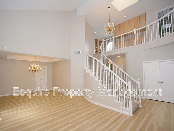 2nd image of 1735 Butterfly Ct