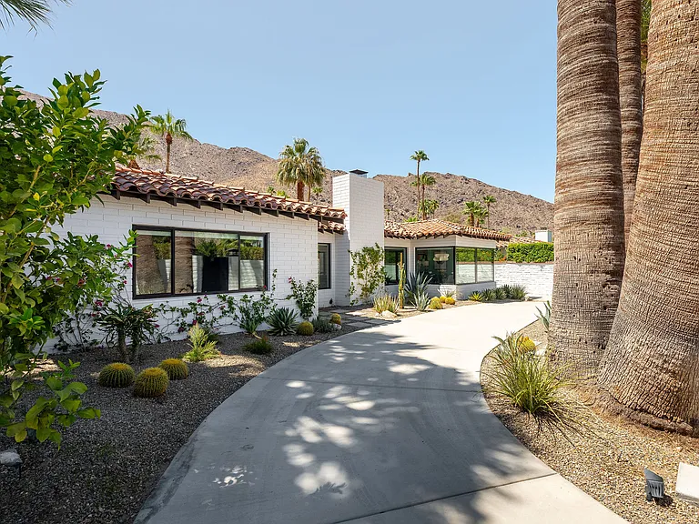 371 S Pablo Dr — Photo 53