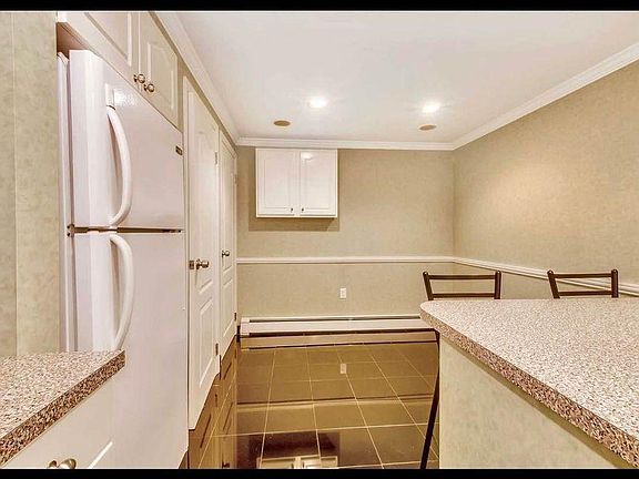 2nd image of 38 Linda Ln