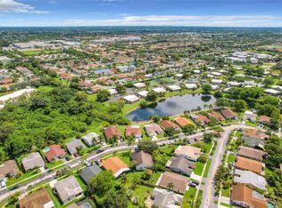 9619 NW 49th Ct, Sunrise, FL 33351