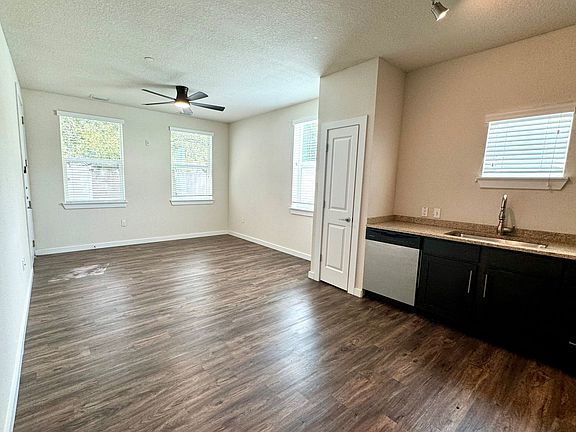 3rd image of 5100 S Macdill Ave #302