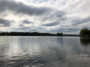 8366 Lagoon St, Commerce Township, MI 48382